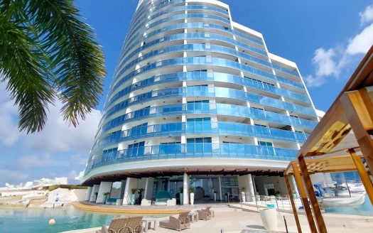 Furnished Multi-Level Penthouse at Ocean Waves – Playa Malibú, Gorgona